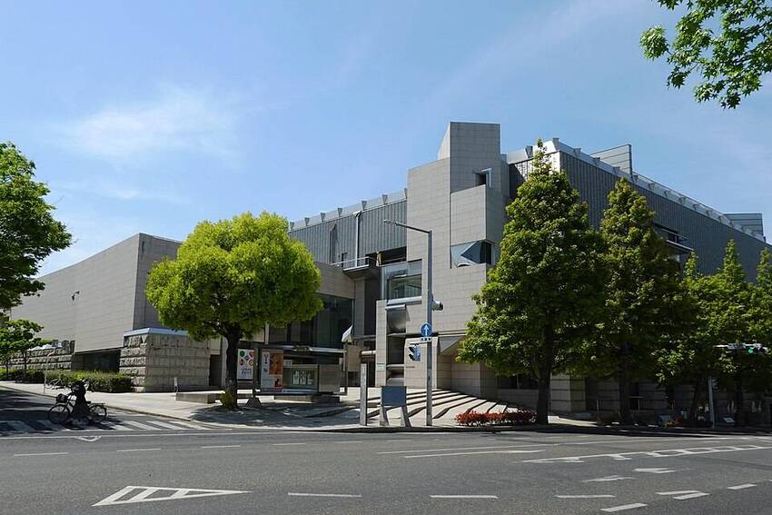 岡山県立博物館